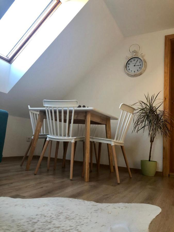 Apartman U Kaplicky Hluboka nad Vltavou Exterior photo
